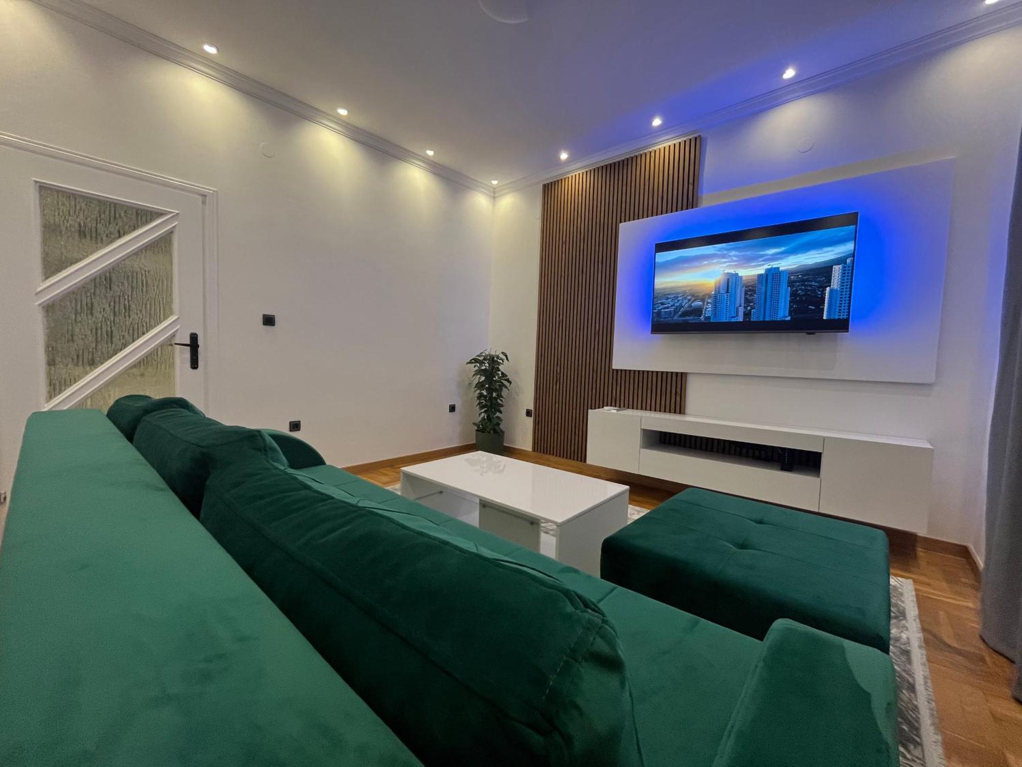 Sarajevo Luxury Apartment - 50 M From Old Sarajevo Clock Tower Saraievo Exterior foto